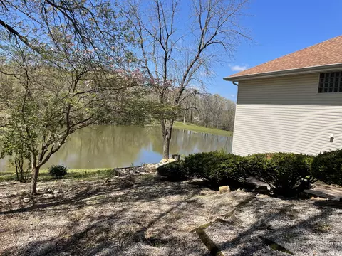 Exterior - 1913 Wayside Ln, Ava, MO 65608 photo 5 of 11