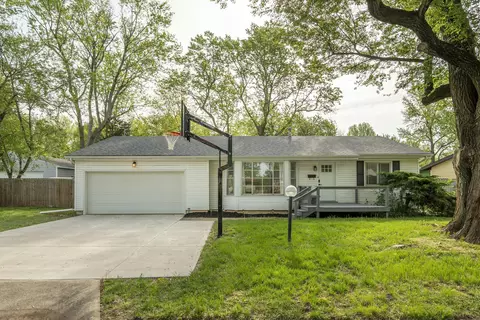 2416 S Westwood Ave, Springfield, MO 65807 photo 1
