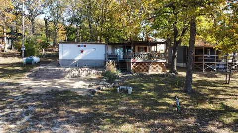 25965 Willow Rd, Hermitage, MO 65668