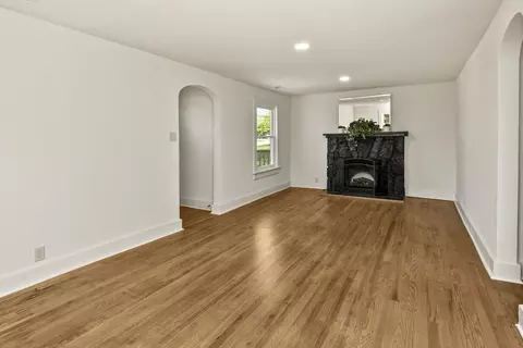 628 S Oak Grove Ave, Springfield, MO 65802 photo 8
