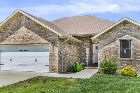 205 W Canterbury Ln, Willard, MO 65781 photo 5