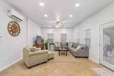 206 S 3rd Ave, Ozark, MO 65721 photo 17