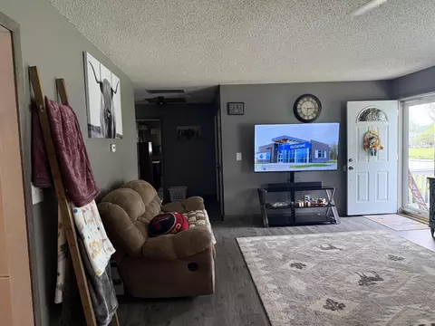 520 E Main St, Wheaton, MO 64874 photo 10