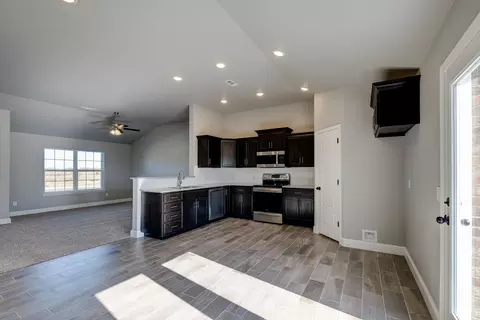 2443 E Terrier St, Republic, MO 65738 photo 8