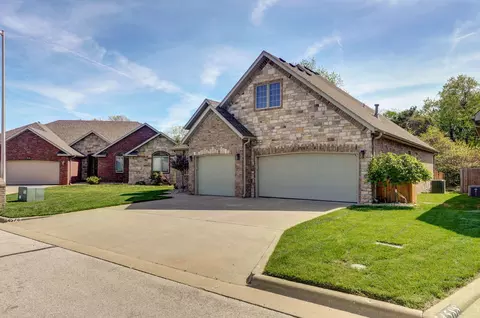 4576 S Stoney Ct, Springfield, MO 65810 photo 2