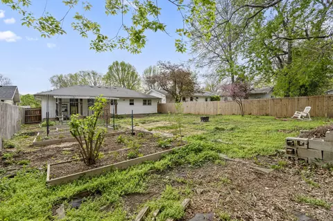 2515 N Franklin Ave, Springfield, MO 65803 photo 24