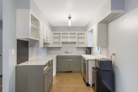 2515 N Franklin Ave, Springfield, MO 65803 photo 8