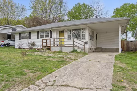 2515 N Franklin Ave, Springfield, MO 65803 photo 2