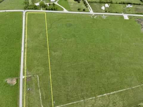 000 S 70th Rd, Bolivar, MO 65613