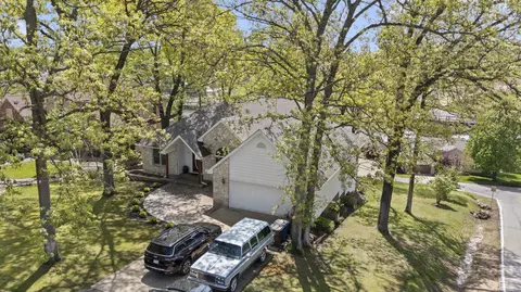 5464 Hampton Ct, Osage Beach, MO 65065 photo 8