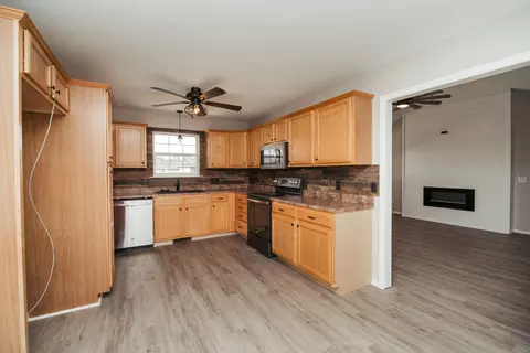 503 Sugar Ln, Clever, MO 65631 photo 11