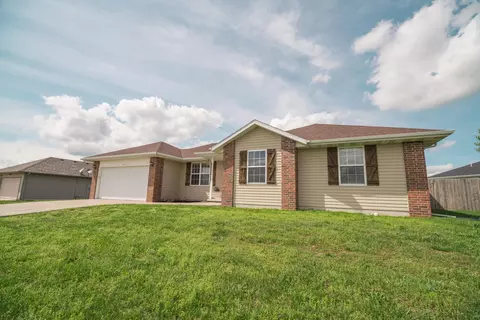 503 Sugar Ln, Clever, MO 65631 photo 2