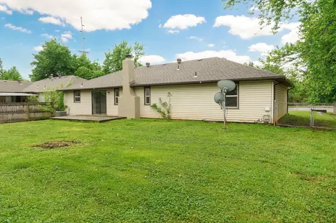 1251 E Briar St, Springfield, MO 65804 photo 23