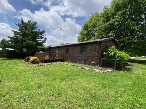 1004 S Hudson Ave, Aurora, MO 65605 photo 3