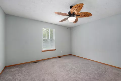 910 W Butterfield Dr, Nixa, MO 65714 photo 6