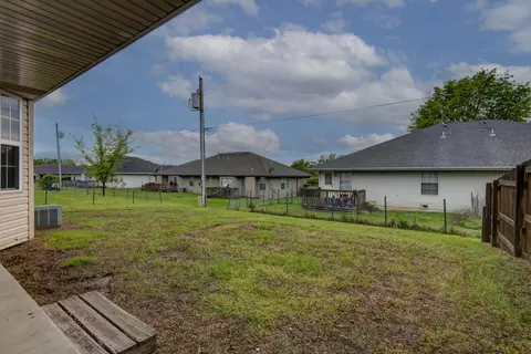 811 Foxx Dr, Nixa, MO 65714 photo 22