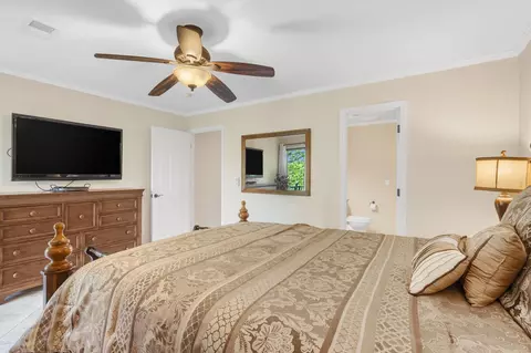 Bedroom - 168 Grandview Dr # 1, Branson, MO 65616 photo 9 of 9