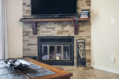 Living - 168 Grandview Dr # 1, Branson, MO 65616 photo 3 of 4