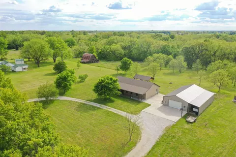 801 Robinson Rd, Clever, MO 65631 photo 15