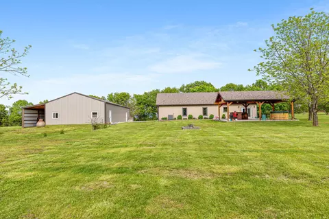 801 Robinson Rd, Clever, MO 65631 photo 9