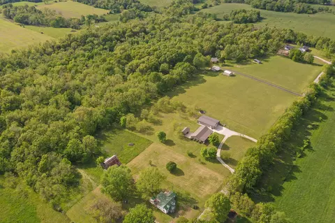 801 Robinson Rd, Clever, MO 65631 photo 16