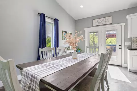 801 Robinson Rd, Clever, MO 65631 photo 22