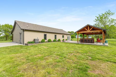 801 Robinson Rd, Clever, MO 65631 photo 7