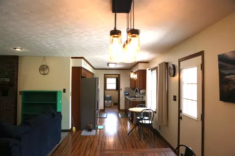 205 W Aven Ave, Nixa, MO 65714 photo 9