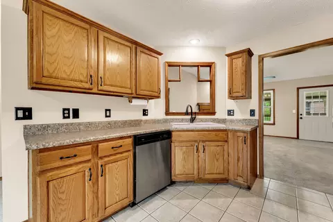 3742 W Village Ter, Springfield, MO 65810 photo 12