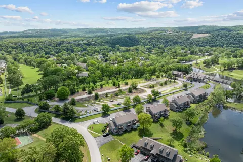 View/Area - 9 Scenic Ct #2, Branson, MO 65616 photo 4 of 9