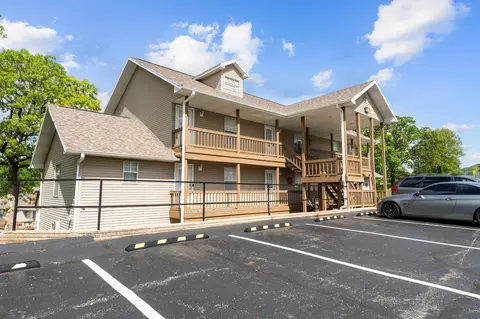 Exterior - 9 Scenic Ct #2, Branson, MO 65616 photo 3 of 6