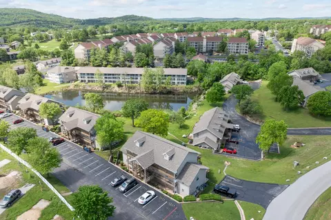 View/Area - 9 Scenic Ct #2, Branson, MO 65616 photo 2 of 9