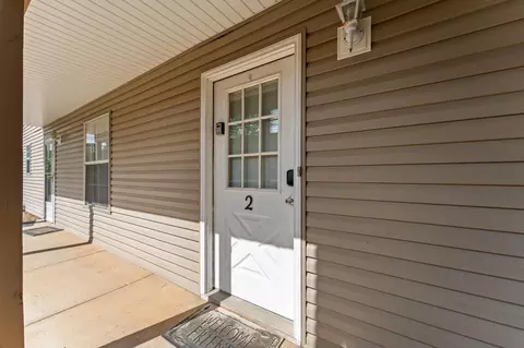 Exterior - 9 Scenic Ct #2, Branson, MO 65616 photo 4 of 6
