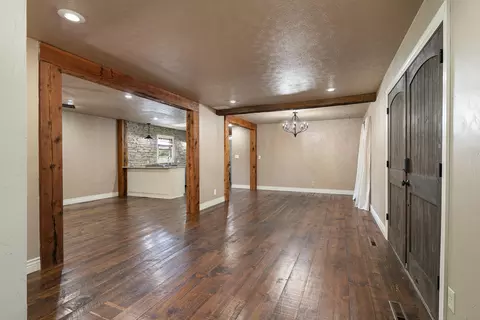 2850 S Catalina Cir, Springfield, MO 65804 photo 7