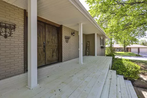 2850 S Catalina Cir, Springfield, MO 65804 photo 4