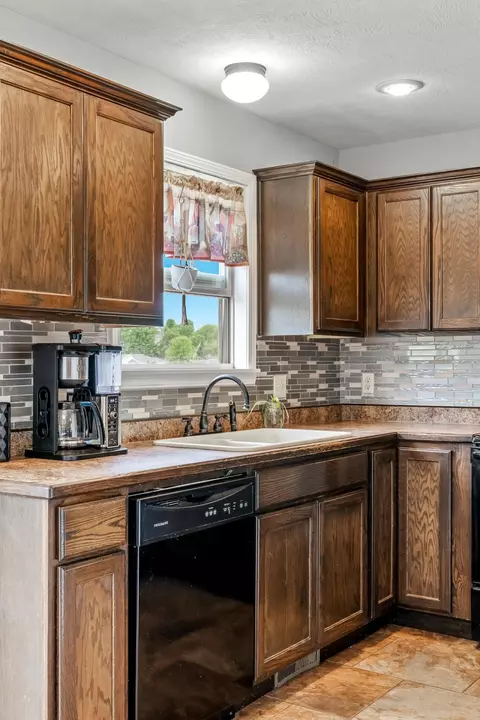 1210 W Robin St, Ozark, MO 65721 photo 11