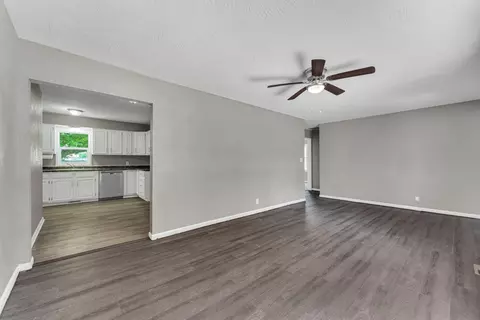 1606 N Waverly Ave, Springfield, MO 65803 photo 4