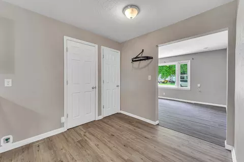 1606 N Waverly Ave, Springfield, MO 65803 photo 6