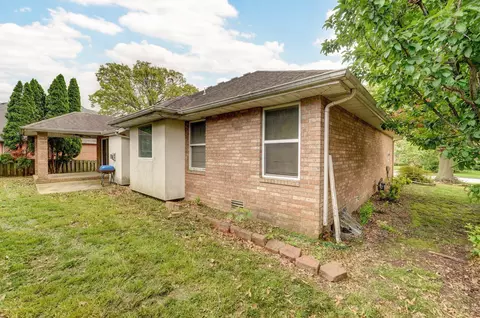 3675 E Bowman St, Springfield, MO 65809 photo 6
