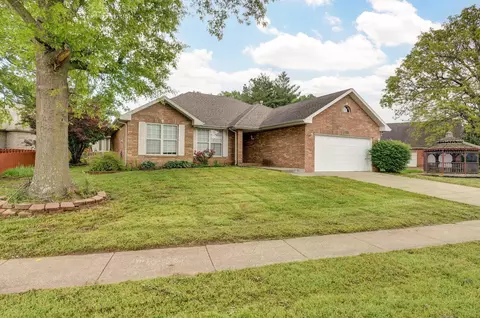 3675 E Bowman St, Springfield, MO 65809 photo 3