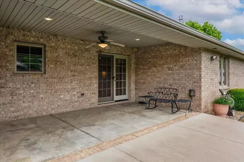 802 W Honeysuckle Ln, Nixa, MO 65714 photo 37