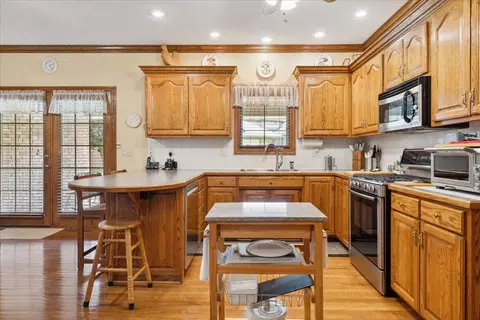 802 W Honeysuckle Ln, Nixa, MO 65714 photo 14