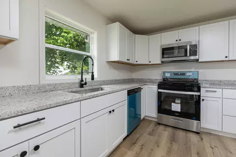 507 E County Rd, Monett, MO 65708 photo 9