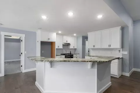 1404 E Hayloft Dr, Ozark, MO 65721 photo 9
