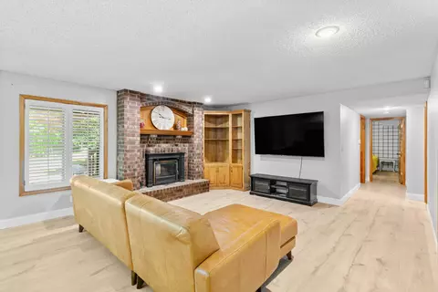 4823 S Buckingham Ln, Springfield, MO 65810 photo 37