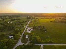 6879 E Highway 32, Stockton, MO 65785