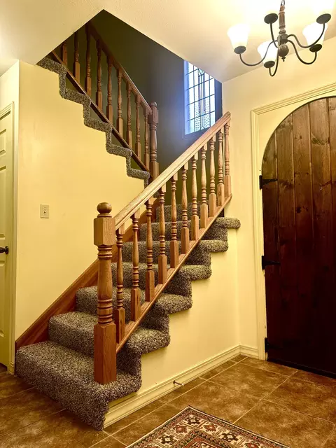Entry Way - 136 Riverview Dr, Mammoth Spring, AR 72554 photo 2 of 3