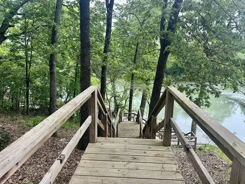 View/Area - 136 Riverview Dr, Mammoth Spring, AR 72554 photo 8 of 10