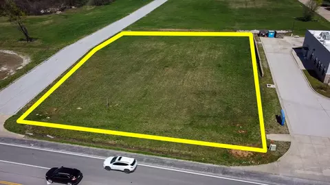 000 W Broadway St, Bolivar, MO 65613