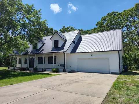 4181 S 105th Rd, Bolivar, MO 65613